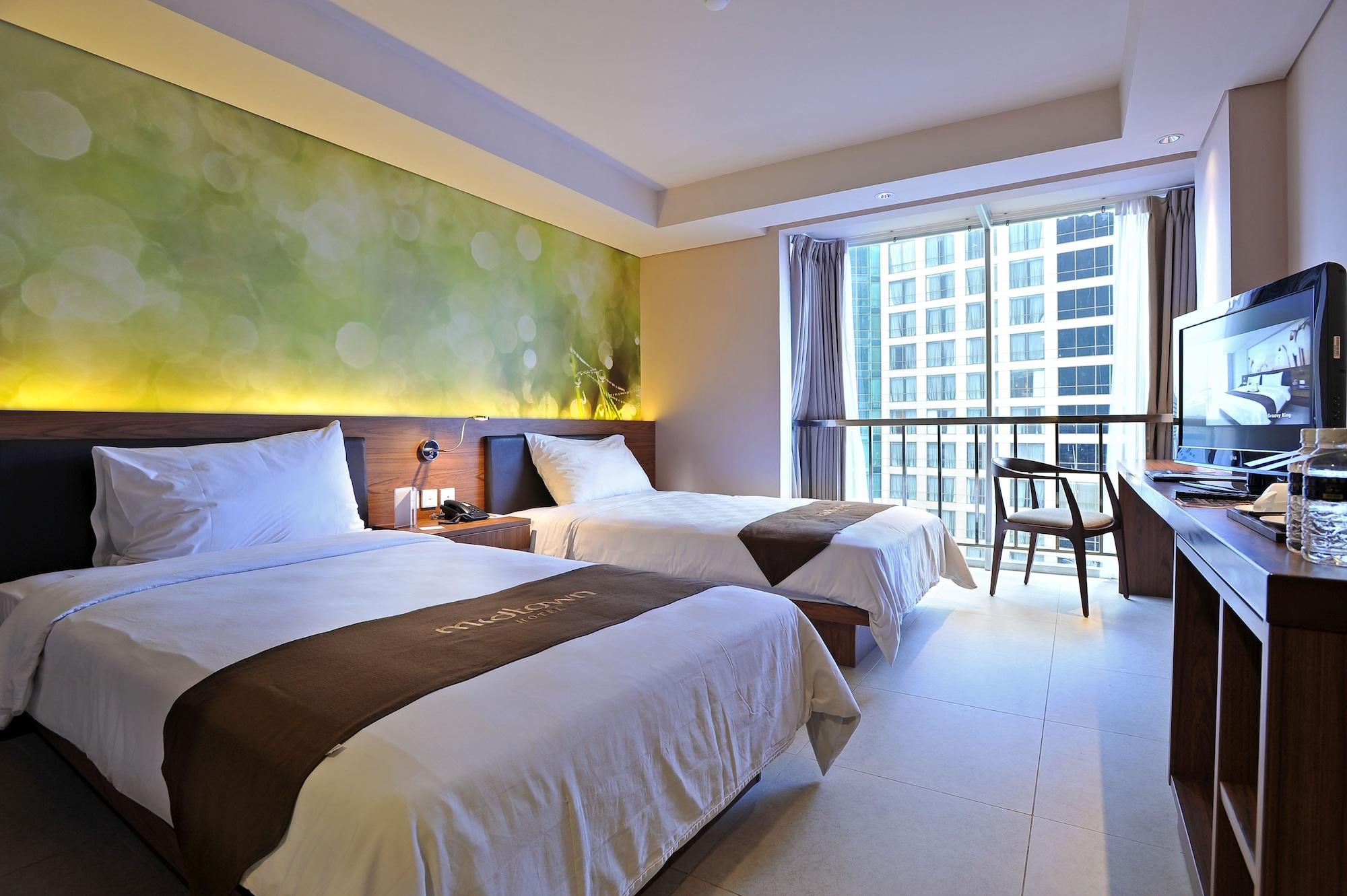 Midtown Hotel Surabaya Exterior photo